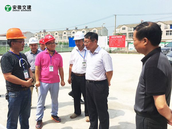 亚洲精品V天堂中文字幕