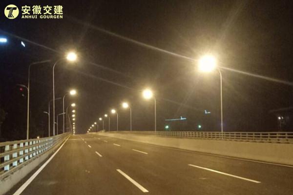 亚洲精品V天堂中文字幕