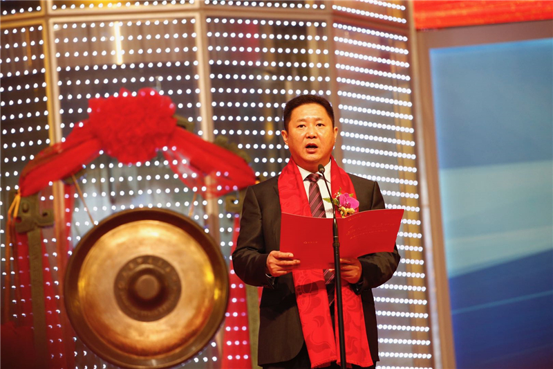 亚洲精品V天堂中文字幕