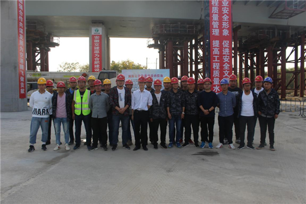 亚洲精品V天堂中文字幕