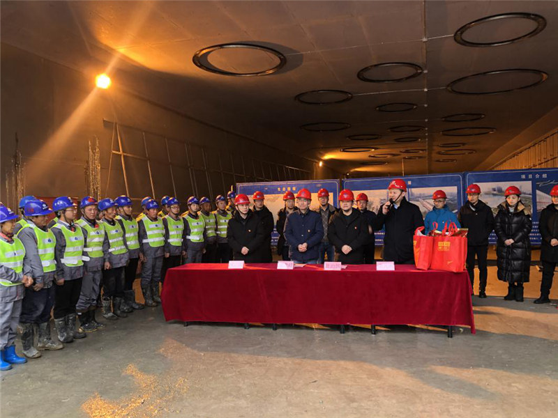 亚洲精品V天堂中文字幕