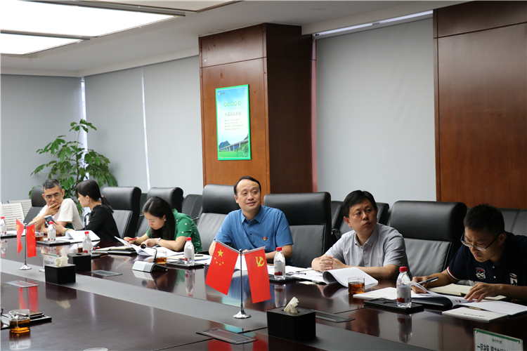 亚洲精品V天堂中文字幕