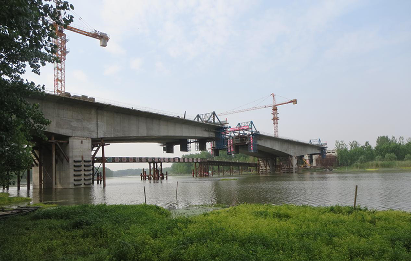 亚洲精品V天堂中文字幕