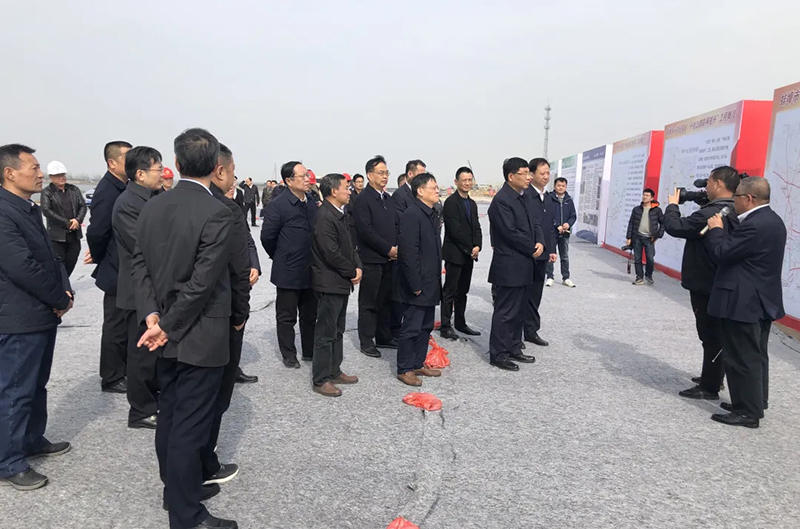 亚洲精品V天堂中文字幕