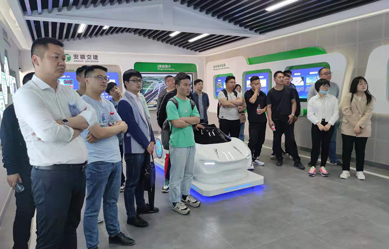 亚洲精品V天堂中文字幕