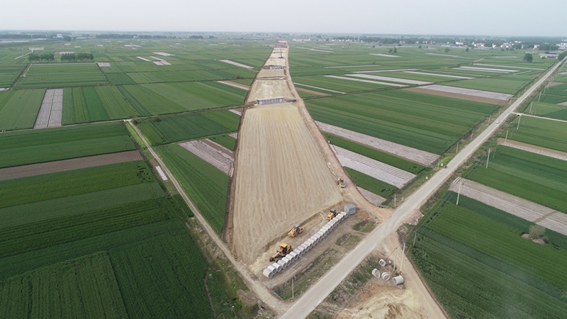 亚洲精品V天堂中文字幕