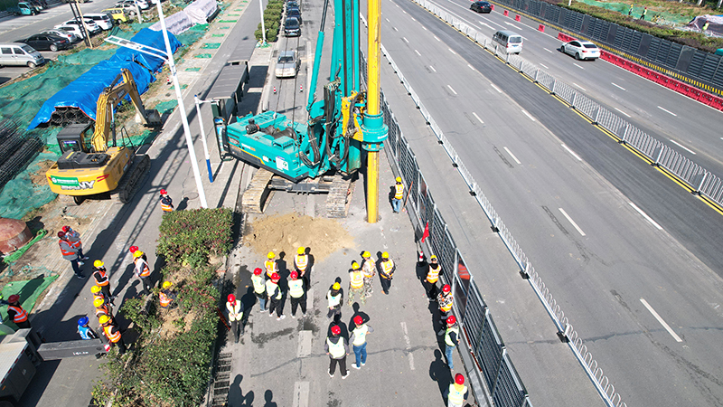 亚洲精品V天堂中文字幕