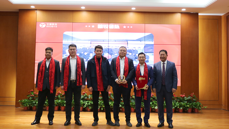 亚洲精品V天堂中文字幕