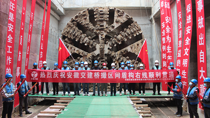 亚洲精品V天堂中文字幕