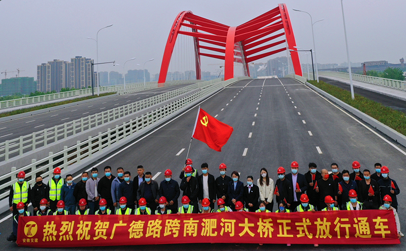 亚洲精品V天堂中文字幕