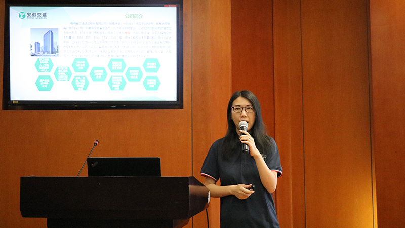 亚洲精品V天堂中文字幕