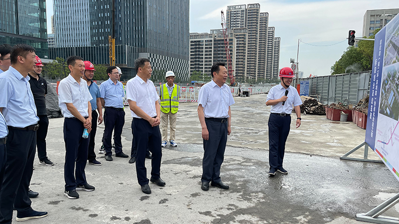 亚洲精品V天堂中文字幕