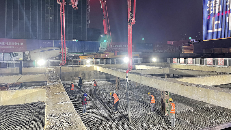 亚洲精品V天堂中文字幕