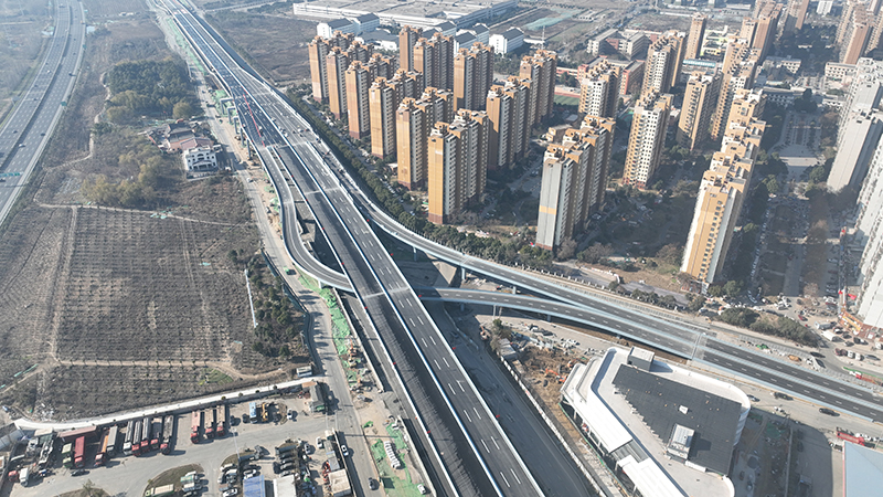 亚洲精品V天堂中文字幕