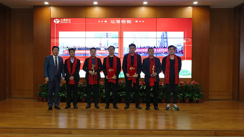 亚洲精品V天堂中文字幕