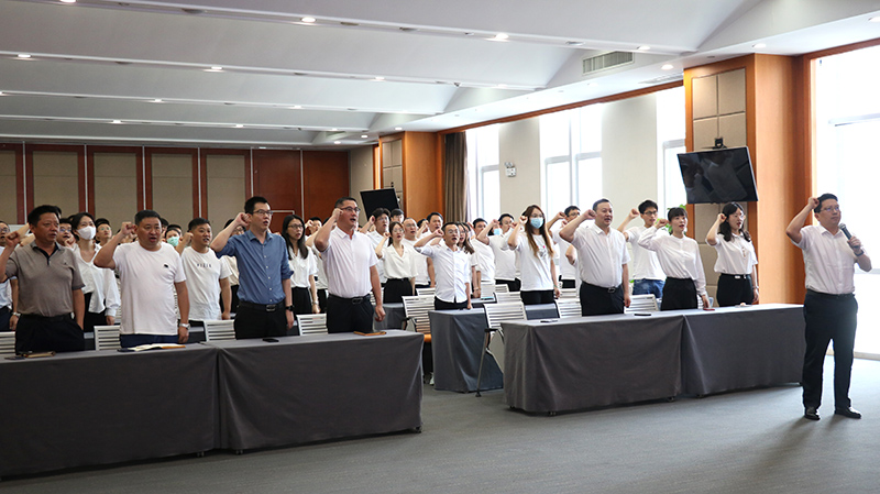 亚洲精品V天堂中文字幕