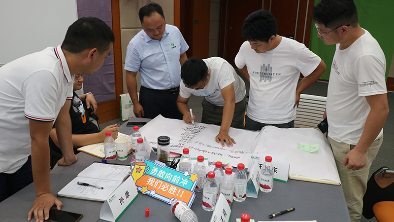 亚洲精品V天堂中文字幕