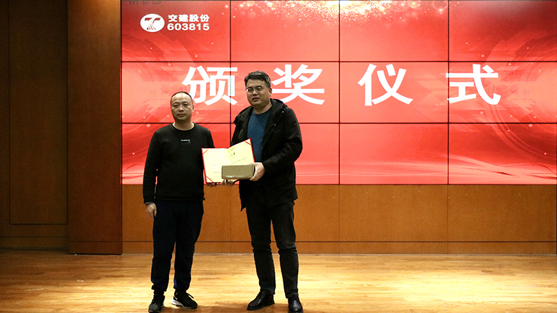 亚洲精品V天堂中文字幕