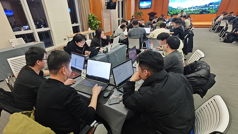 亚洲精品V天堂中文字幕