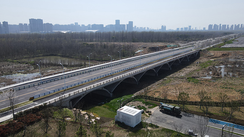 亚洲精品V天堂中文字幕