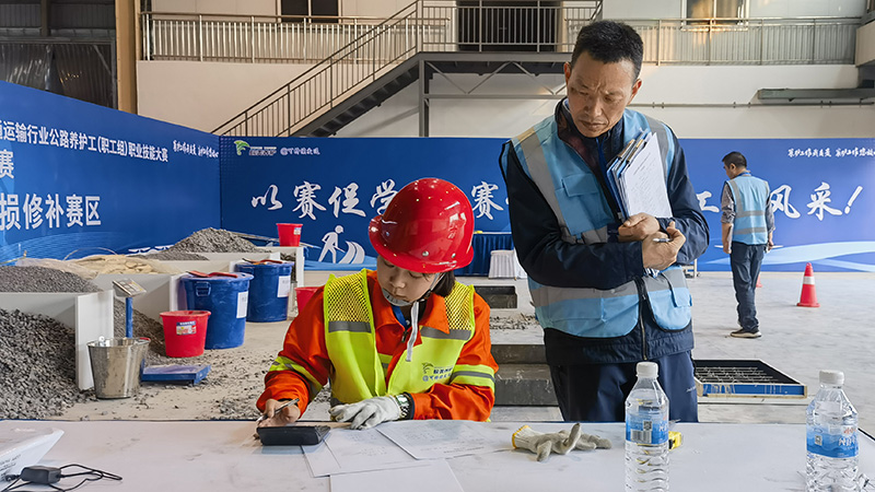 亚洲精品V天堂中文字幕