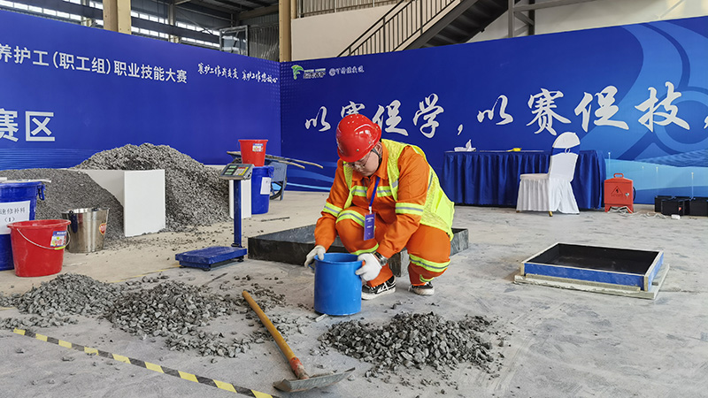 亚洲精品V天堂中文字幕