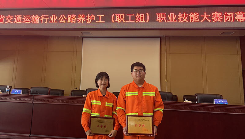 亚洲精品V天堂中文字幕