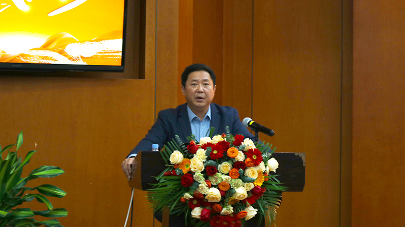 亚洲精品V天堂中文字幕