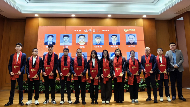 亚洲精品V天堂中文字幕